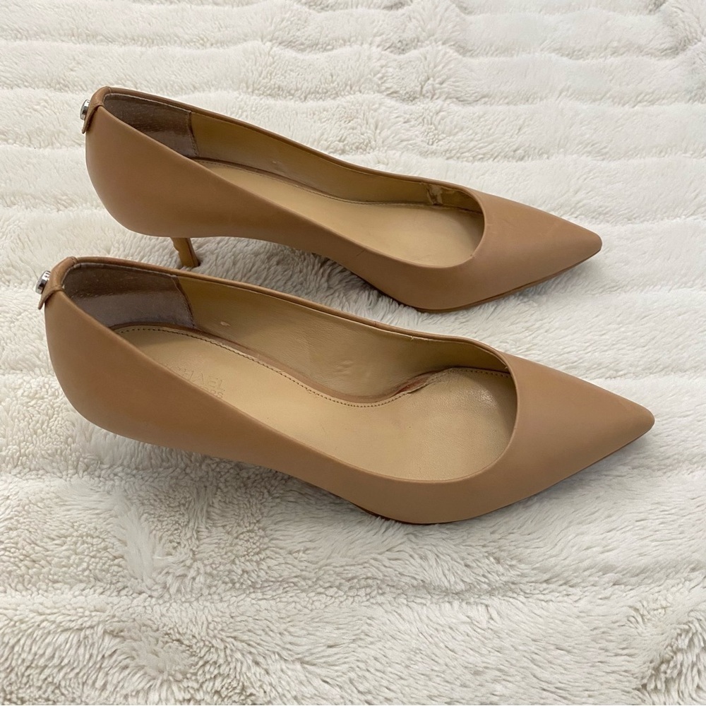 Michael Kors Tan Leather Pumps Heels Size 7 - Picture 5 of 15